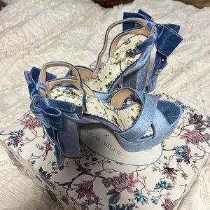 Nicola Bathie x Antonio Melani Blue Velvet